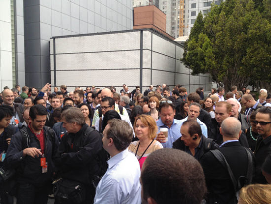 《国际电子商情》苹果发布会和iPhone5那点事儿